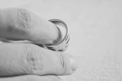 Ehe annullieren – Alle Details zur Aufhebung einer Ehe - BERATUNG.DE