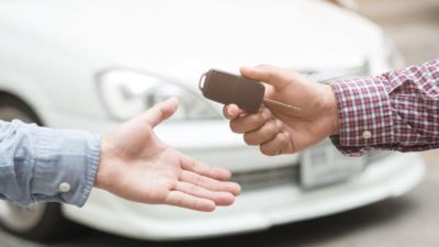 Privater Autokauf – Wie Sie Betrugsmaschen erkennen und sich schützen   - BERATUNG.DE